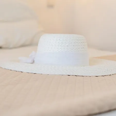 شقة Celestial Seaview Apartments- Ariadne Naxos City