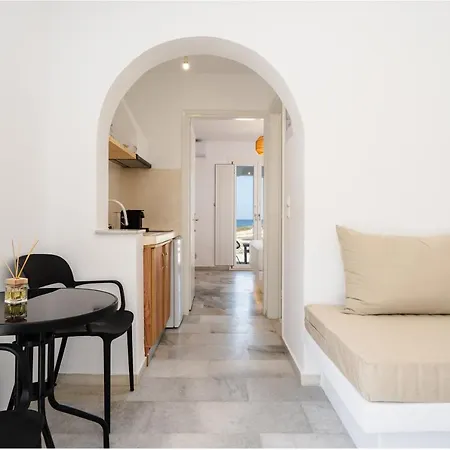 Celestial Seaview Apartments- Ariadne شقة *